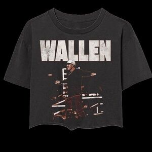 COPY - WALLEN LIVE PHOTO CROP T-SHIRT